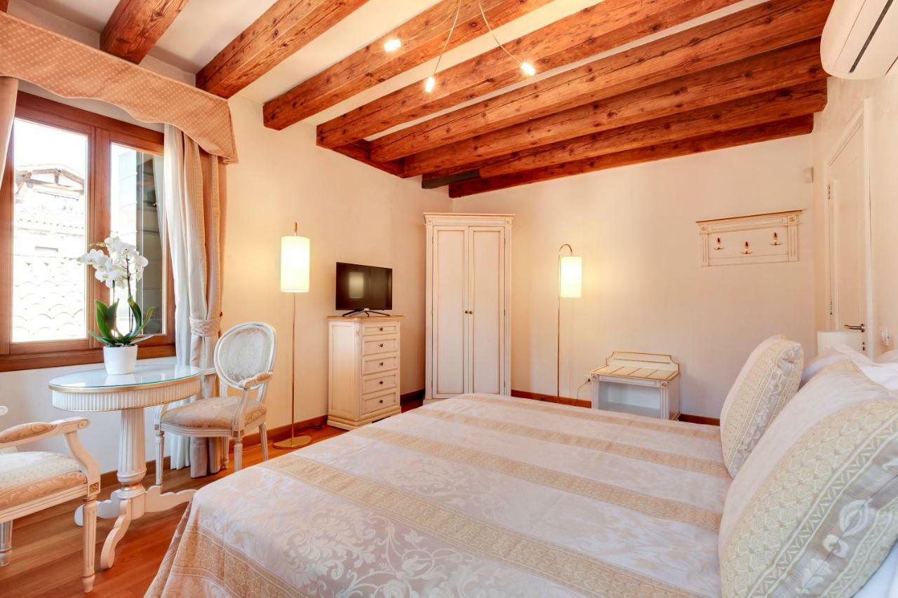 Апартаменты Nikki House Венеция Экстерьер фото