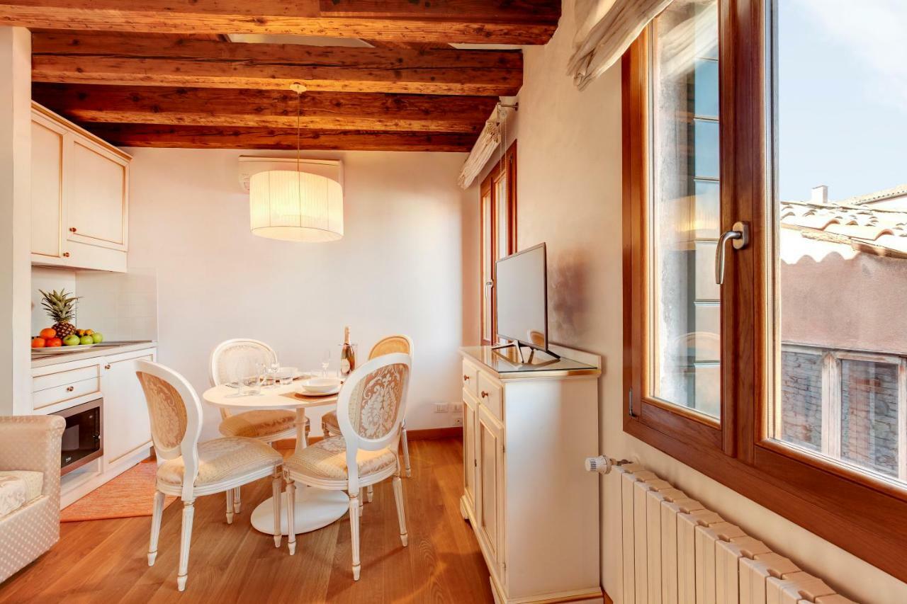 Апартаменты Nikki House Венеция Экстерьер фото