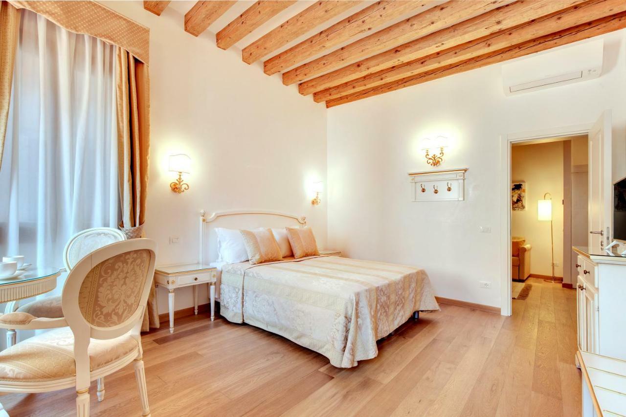 Апартаменты Nikki House Венеция Экстерьер фото